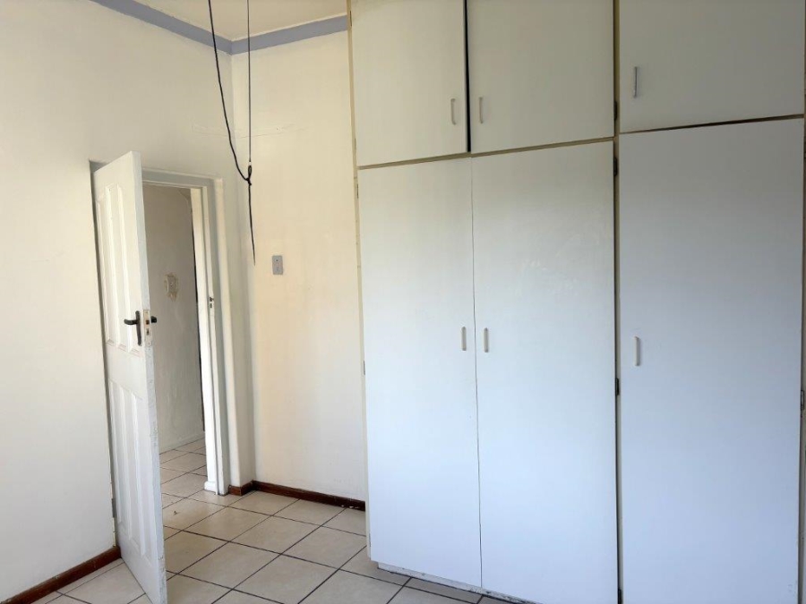 2 Bedroom Property for Sale in Somerset West Western Cape